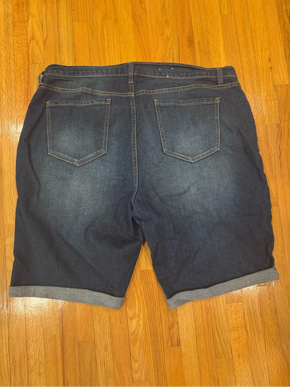 Old Navy Blue Curvy Denim Shorts 16 - Picture 2 of 3